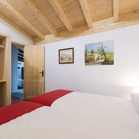 Vivelorural El Refugio De Arucas, Pool & Terrace Holiday home Arucas